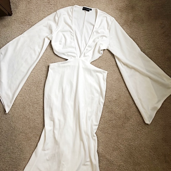 Prettylittlething white cropped maxi dress size 6 - Picture 7 of 10